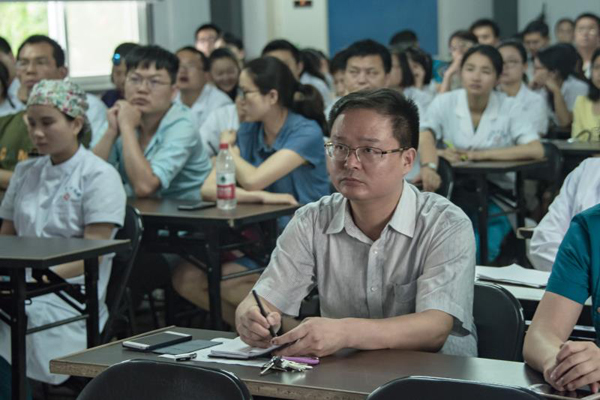 學無止境 持之以恒——市中院堅持業務學習提升服務水平